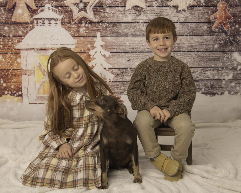 fotos-navidad-madrid-hermanos-hijos-perro-mascota-alcorcon-boadilla-pozuelo-villaviciosa-fuenlabrada-getafe-parla-majadahonda-rozas