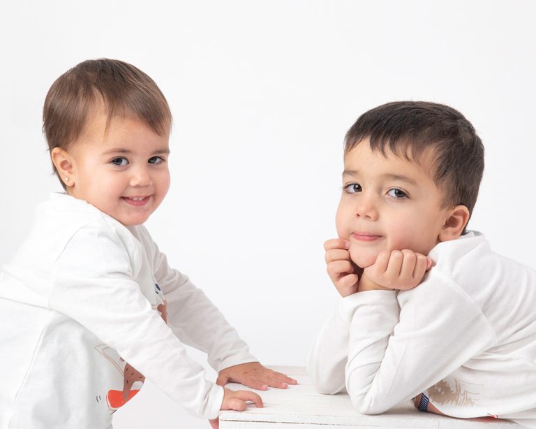 fotografia-hermanos-familia-hermano-madrid-alcorcon-mostoles-boadilla-pozuelo